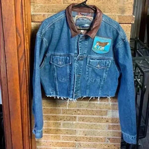Women’s jean jacket.